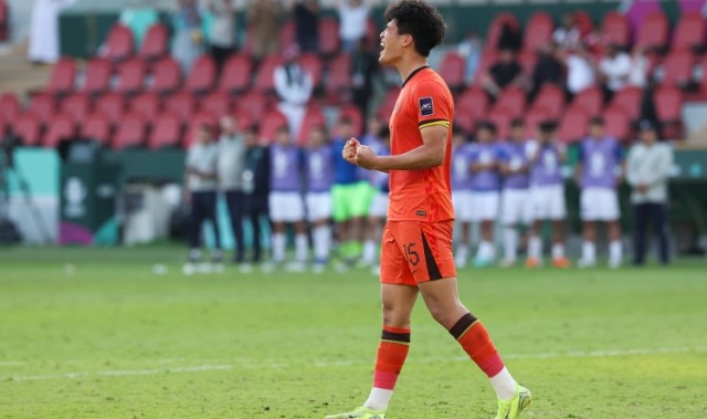 开云官方-泰山足校教练：彭啸展现出的拼搏劲头与战斗作风，值得肯定和表扬