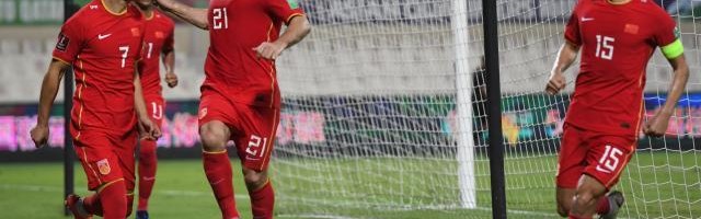 开云-李铁要的点球虽迟但到！国足赛前最后一练值了